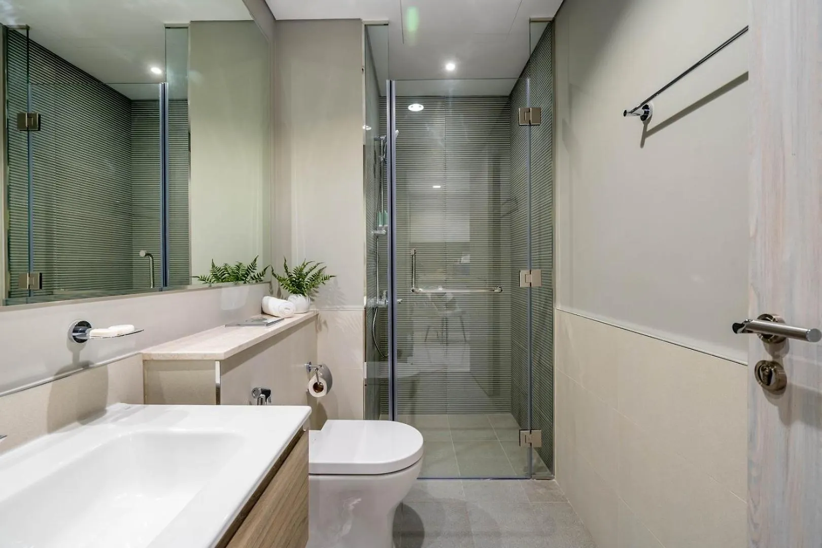 Guestready - Business Bay Beauty Near Dubai Canal 0*,  United Arab Emirates